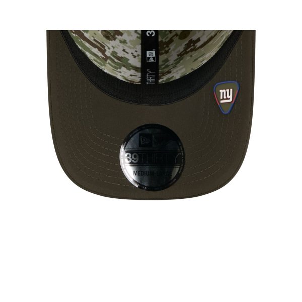 New York Giants 2025 Salute to Service 39THIRTY Stretch Fit Hat