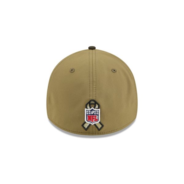 Tampa Bay Buccaneers 2025 Salute to Service 39THIRTY Stretch Fit Hat