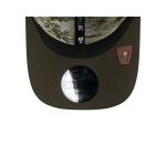 Tampa Bay Buccaneers 2025 Salute to Service 39THIRTY Stretch Fit Hat
