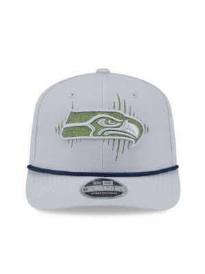 60760637_9SEVENTY_NFL25_20RIVALRY_20970_SEASEA_DGR_F_a460f901-64c4-45b9-b83e-c030f5f3c8b9