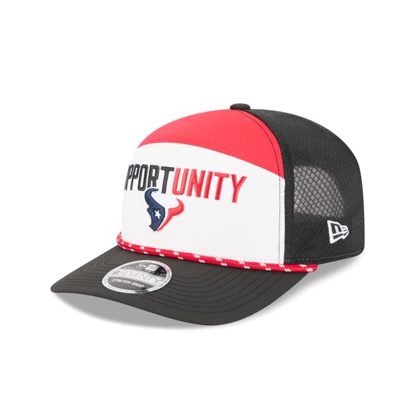 Houston Texans 2025 Inspire Change Split Panel 9SEVENTY Trucker Hat