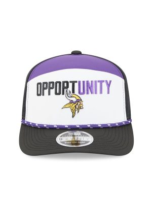 60764568_9SEVENTYSPLITPANEL_NFL25IC9SEVENTYSS_MINVIK_OTC_F