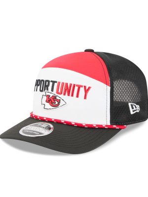 Kansas City Chiefs 2025 Inspire Change Split Panel 9SEVENTY Trucker Hat