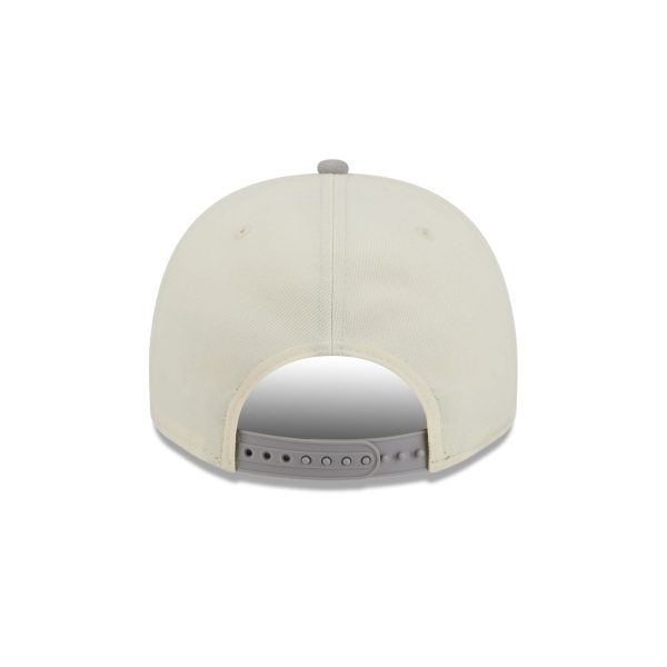 San Antonio Spurs 1973-1975 Hardwood Classics Chrome White 9FIFTY A-Frame Snapback Hat